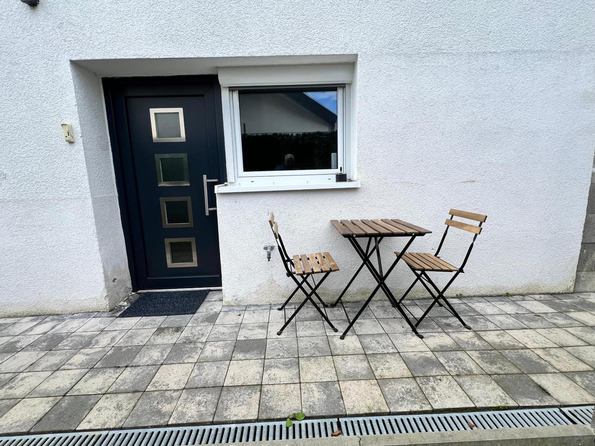 Willkommen In Dagersheim Bei Boeblingen! Gemuetliches 1 Zi Appartement Zum Wohlfuehlen In Einem Angenehmen Umfeld! Екстериор снимка